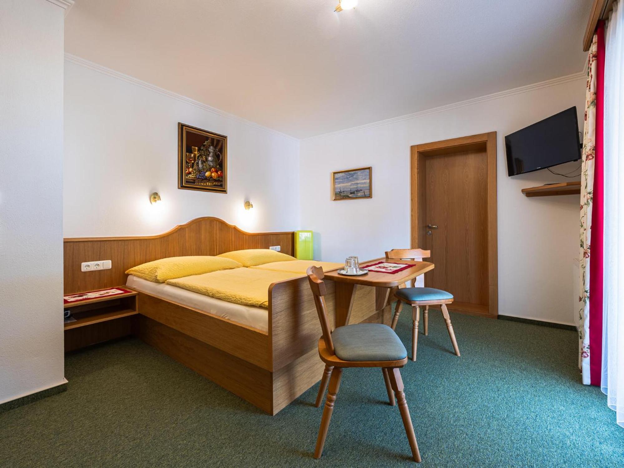 Gaestehaus Bleiweis-Zehentner Целль-ам-Зе Экстерьер фото